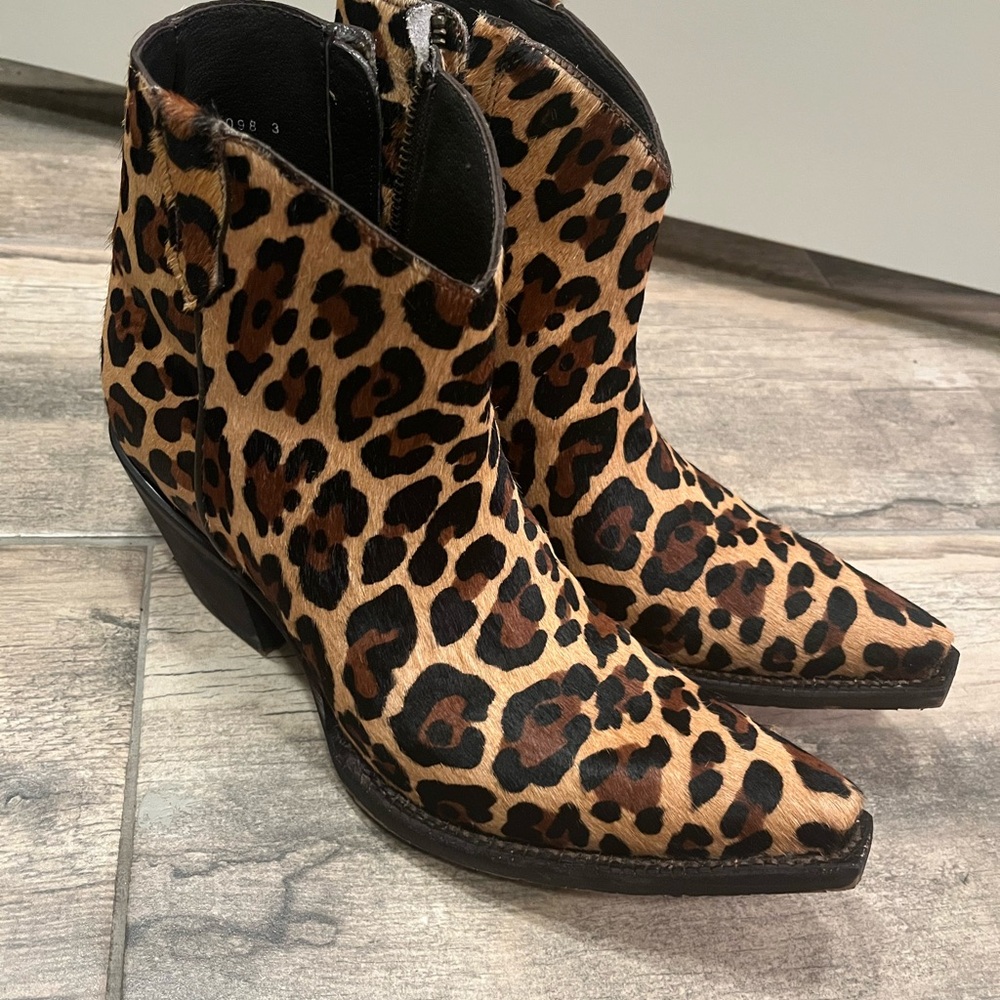Tony Lama Leopard Print Ankle Boots